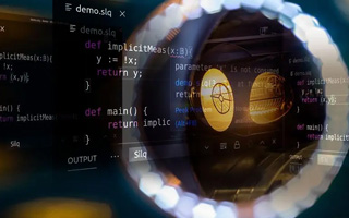 孟州 api php源码,下载的php源码怎么运行呢？
